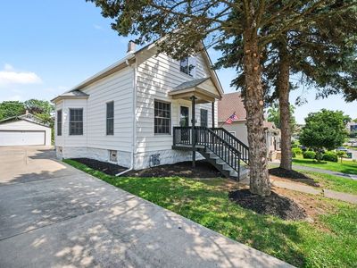 Property at 511 Prospect Pl, Joliet, IL