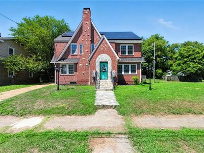 819 Hampton Ave