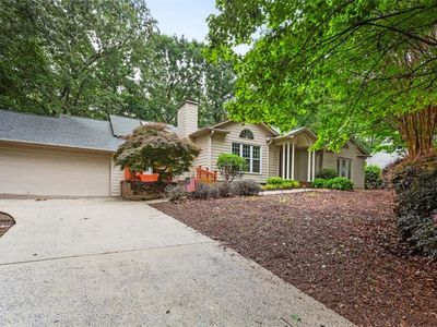 126 Beacon Ridge Cir