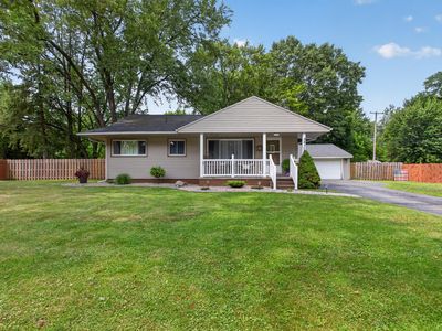 3430 Acacia Dr