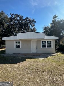 Property at 4 E Washington Ave, Lakeland, GA