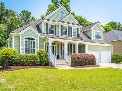 2765 Victoria Lake Dr