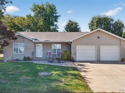 360 Courtland Dr