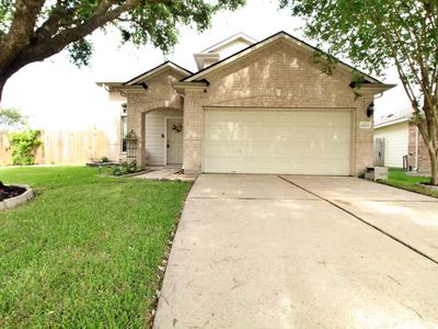 19302 Golden Cactus Ln
