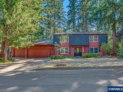 1590 Jamestown St SE