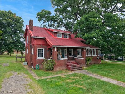 412 Oakwood Dr