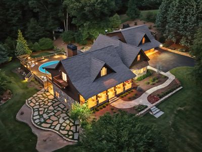 1091 Echota Rd