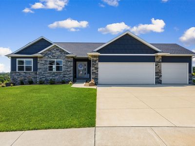 2121 Wycliffe Ct SW