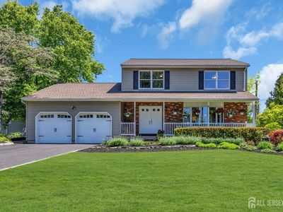 18 John Field Ct