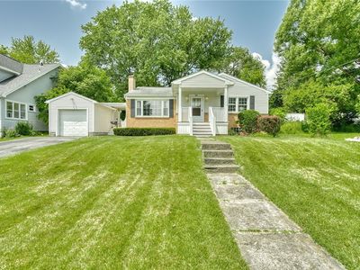 83 Garden Dr