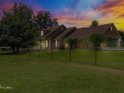 2675 Swan Lake Rd