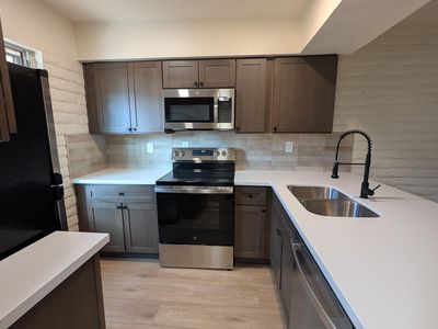 630 S Pantano Rd UNIT A