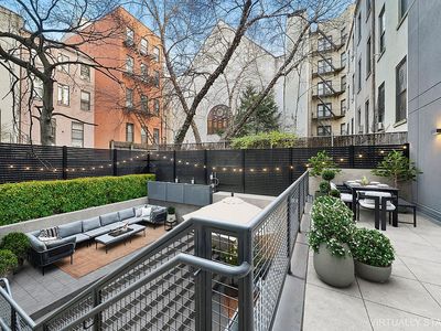 11 W 126th St