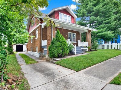 1504 Aster Pl