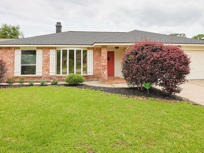 9511 Dornoch Dr