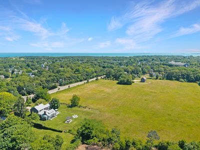 128 W Tisbury Rd