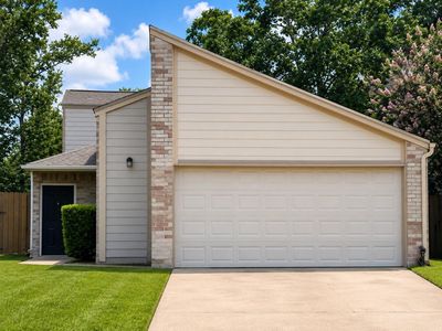 11923 Lakewood West Dr
