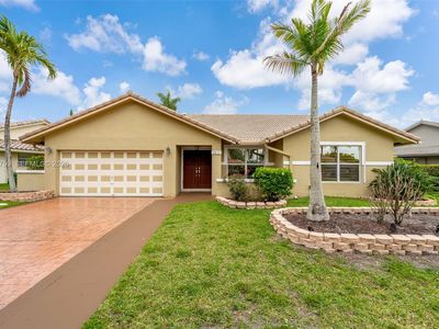 Property at 7817 Sunflower Dr, Margate, FL