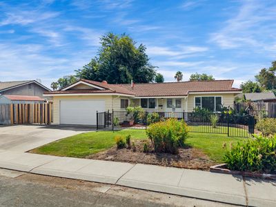 244 Sepulveda Dr