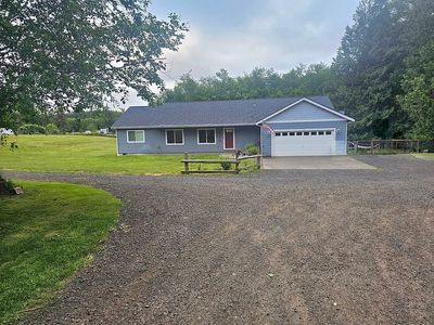 42221 Hillcrest Loop