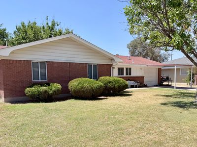 606 E Vista Pkwy