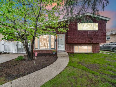 Property at 8322 Central Ave, Morton Grove, IL