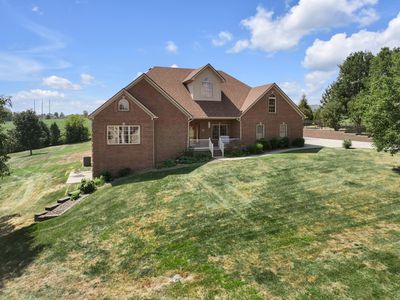 528 Ranier Dr