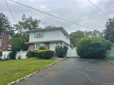 19 Oak Street