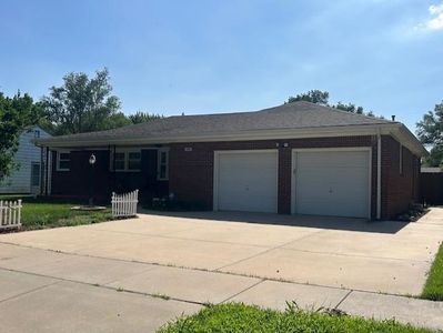 1787 N Old Manor Rd