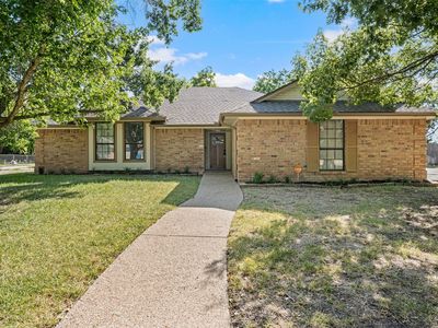 209 Bonham Dr