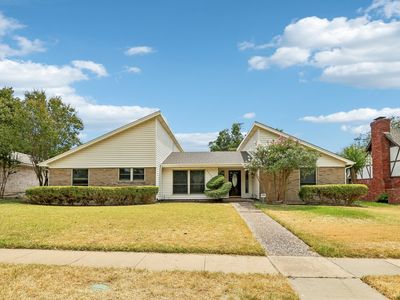 2840 Meadowbrook Dr