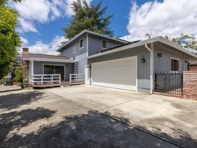 16790 Gallop Dr