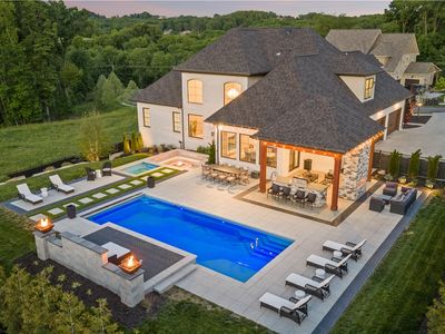 2002 Mallard Ln
