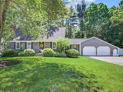 25 Claire Dr