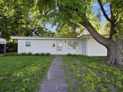 Property at 721 S 28th St, Mattoon, IL