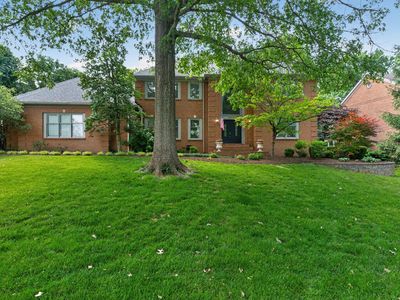 2348 The Woods Ln