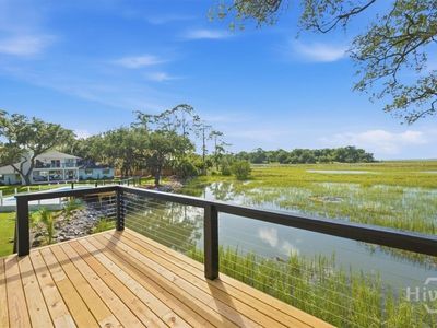 302 E Point Drive