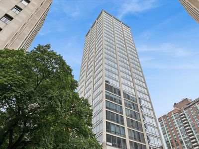 1300 N Astor St Unit 22B