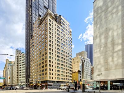 77 W 55th Street #15G