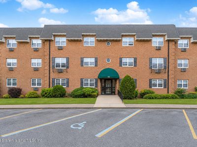 394 Maryland Ave APT 2A