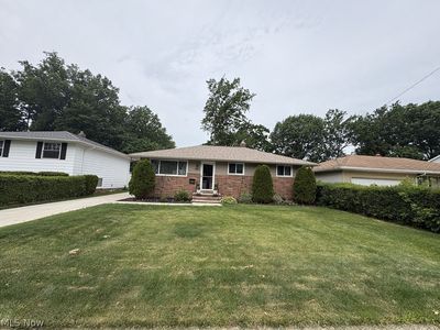 1806 Kennedy Dr