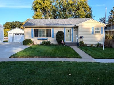 Property at 1407 N 15th St, Bismarck, ND