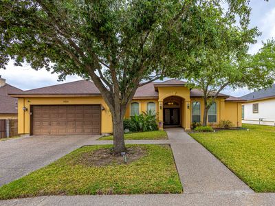 3824 Crestwind
