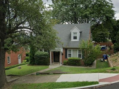 655 Dorothy Ave
