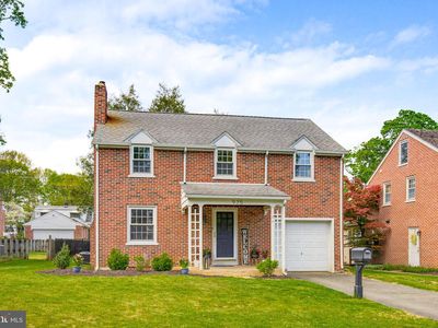 975 Salisbury Ct