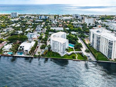 1000 Lowry Street #5d