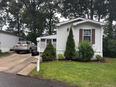 1661 Old Country Road #125