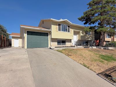5462 S 5425 W