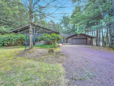300 Beaupland Rd