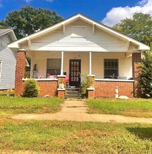 701 Sweetwater Ave